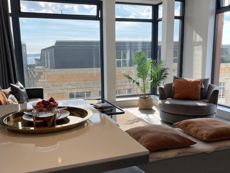 The Pad By The Beach Penthouse Apartment With Sunset And City Views Bournemouth Exterior foto