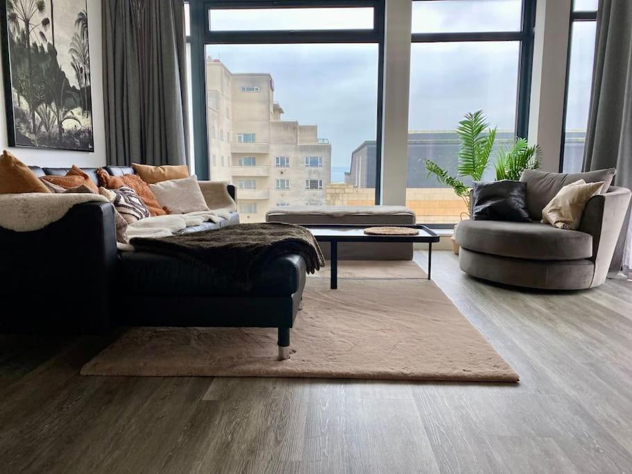 The Pad By The Beach Penthouse Apartment With Sunset And City Views Bournemouth Exterior foto